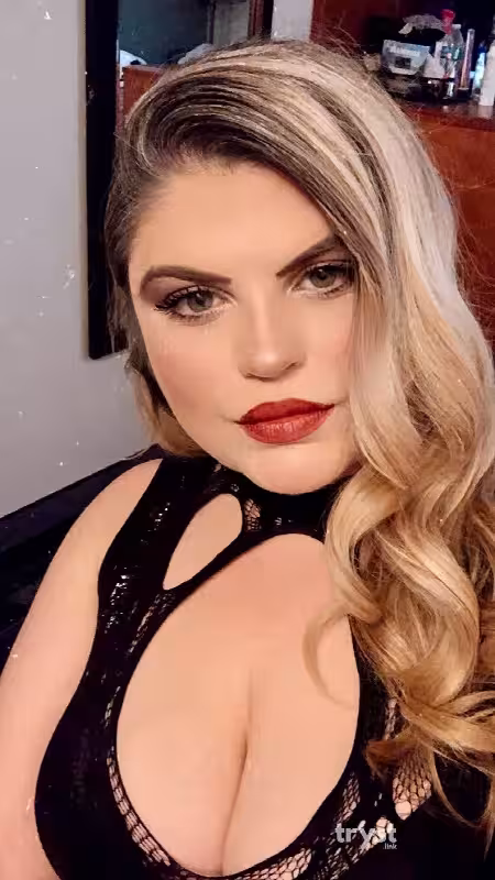 companion/Massage/S&M Nikki Secrets in Houston, TX