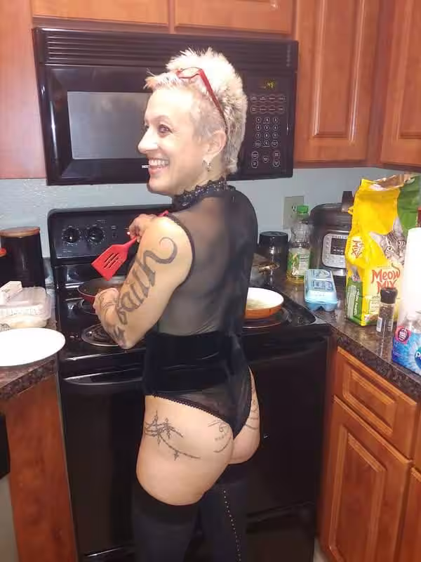 companion/Massage/S&M Madame D / Anna Domino in Jacksonville, FL