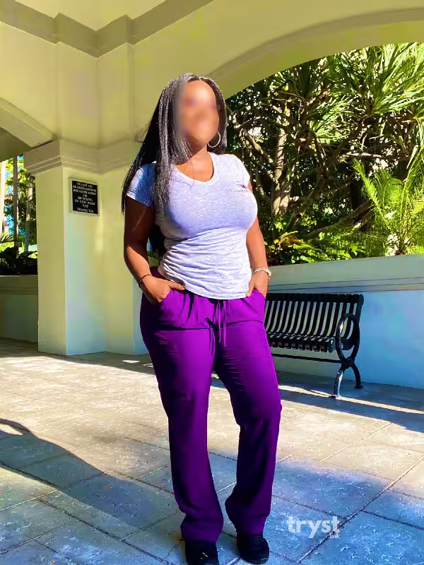 companion/Massage Coco in Miami, FL