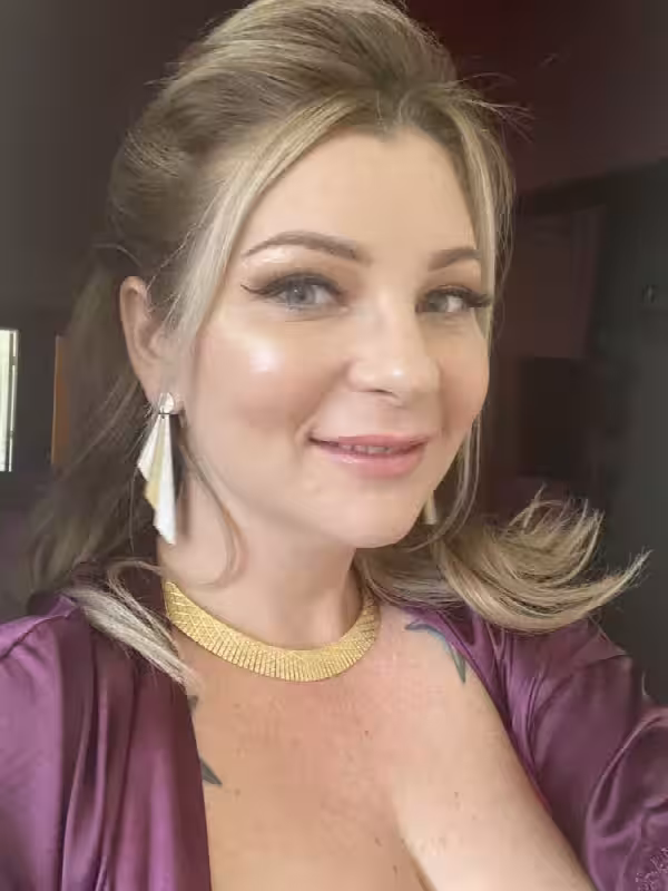 companion/Massage Leah in North Hollywood, CA