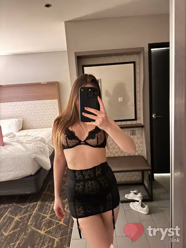 companion/Massage Alla / Julia in Philadelphia, PA