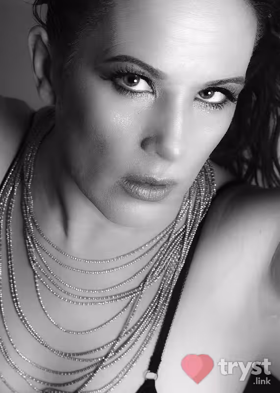 companion/Massage/S&M Bentley Marie in Phoenix, AZ