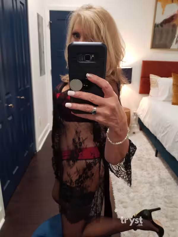 companion/Massage Mile Hi Jasmine in Tampa, FL